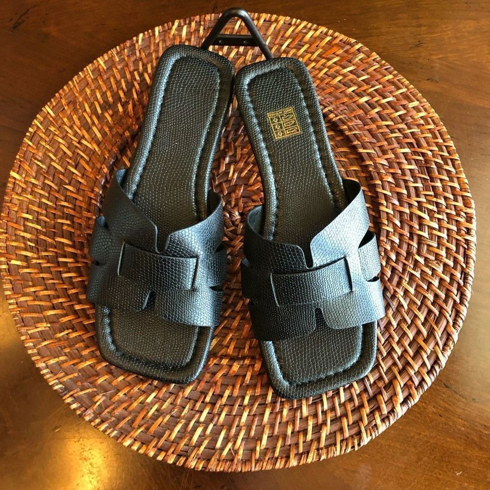 UNBRANDED - L Sz 6 (36) Snakeskin Embossed PU Slide Sandals. Waterproof & NWT! - Picture 12 of 12